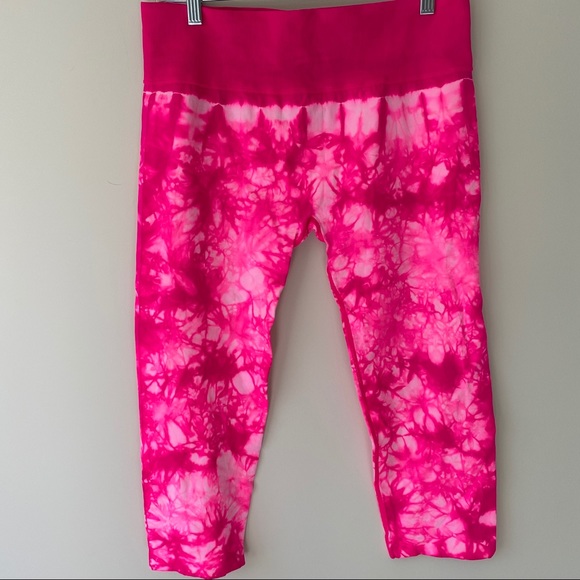 Fun hot pink tight - Picture 5 of 5